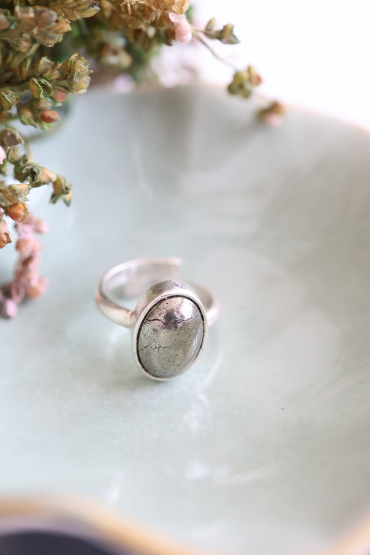 Kanakan Finger Ring - Pyrite