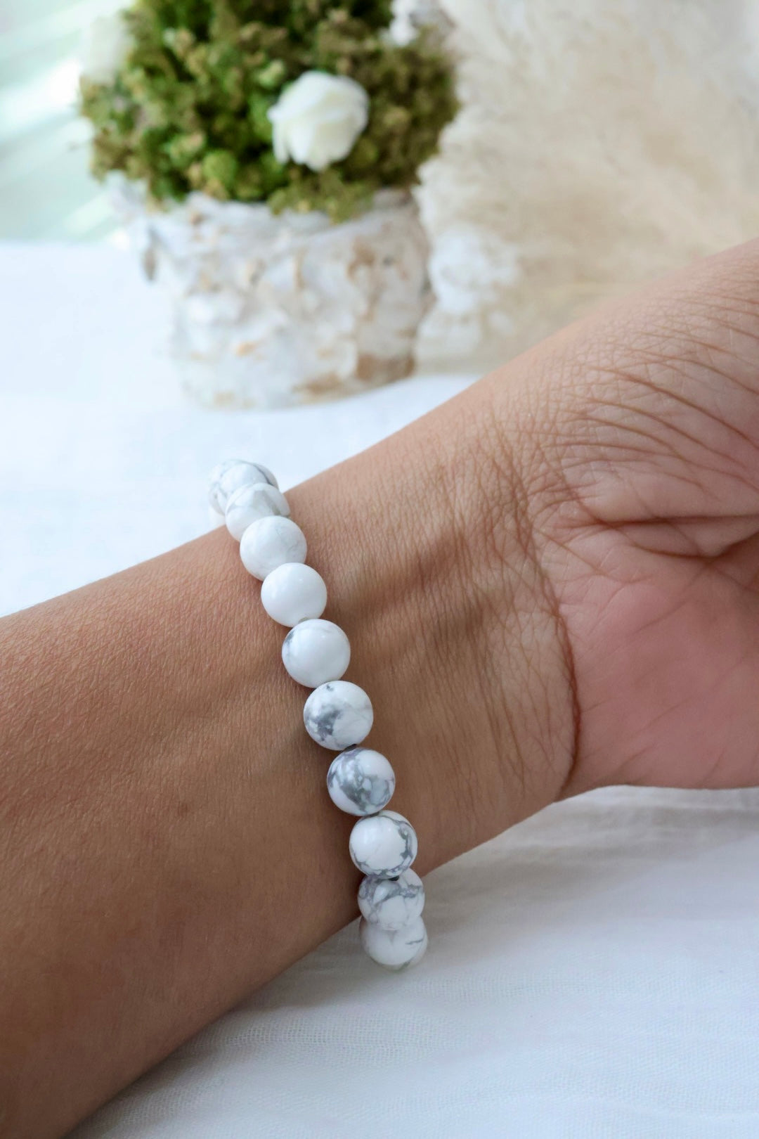 Howlite BRACELET